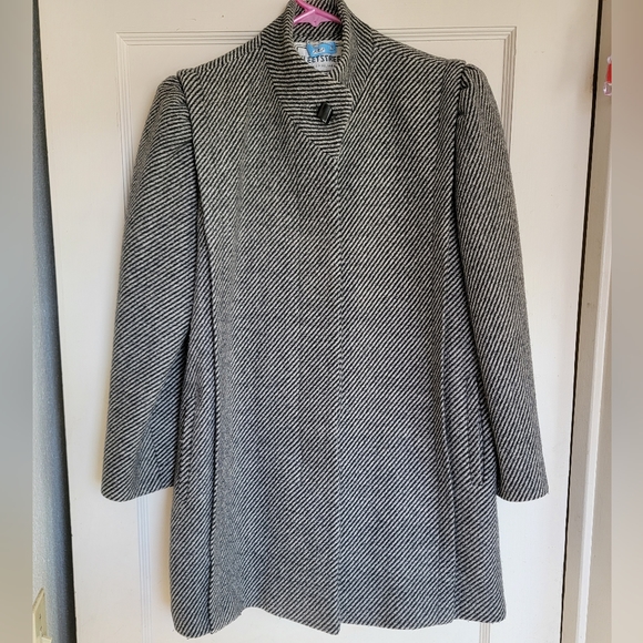 Wool dress coat - Picture 6 of 16